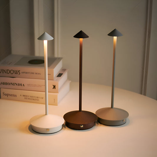 IllumeCone – Draadloze en Waterdichte LED Tafellamp