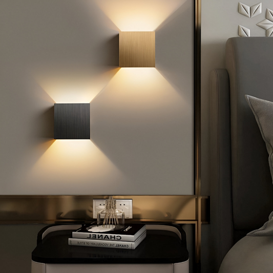Nordic WallLight – Moderne Scandinavische LED-wandlamp – Oplaadbaar via USB